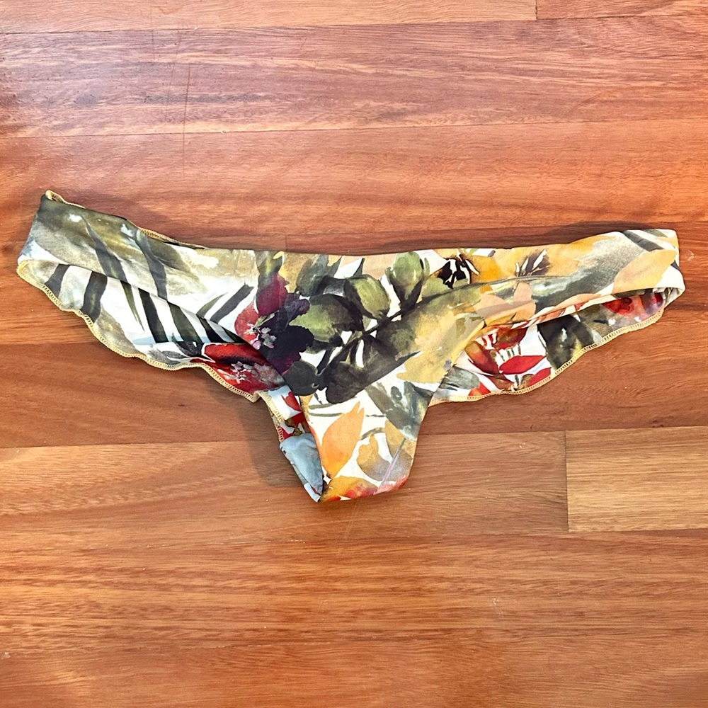 Boys + Arrows Kiki the Killer Bikini Bottoms in Red Sonia - Size S